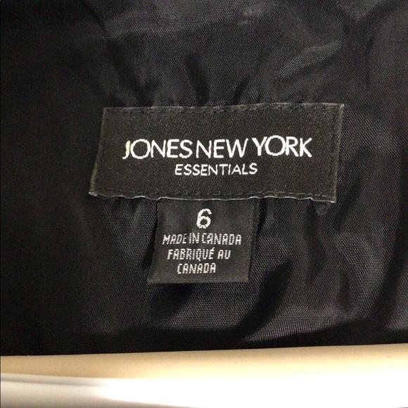 Classic LBD - Picture 2 of 2